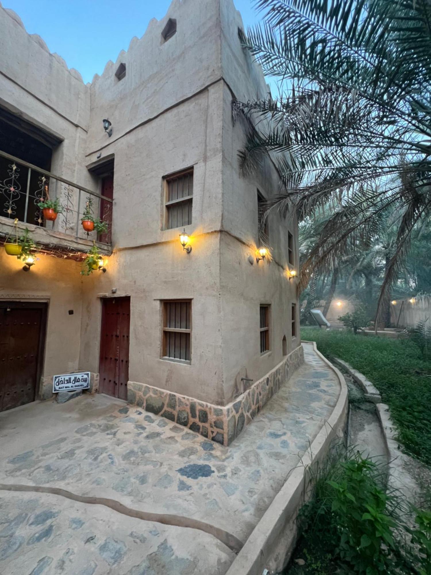 Mall Aldakhil House Al Ḩamrāʼ Exterior foto